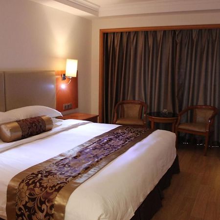 Guangzhou Yuehai Hotel Exterior photo