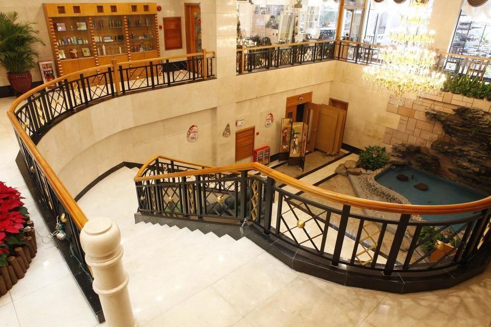 Guangzhou Yuehai Hotel Exterior photo